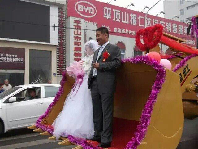 农村最牛逼的商务车,适合当婚车的豪车