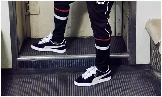 puma蕾哈娜同款鞋 (puma的蕾哈娜穿搭)