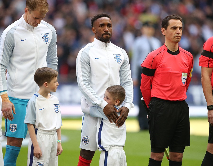 小布拉德利最后的话,小布拉德利视频