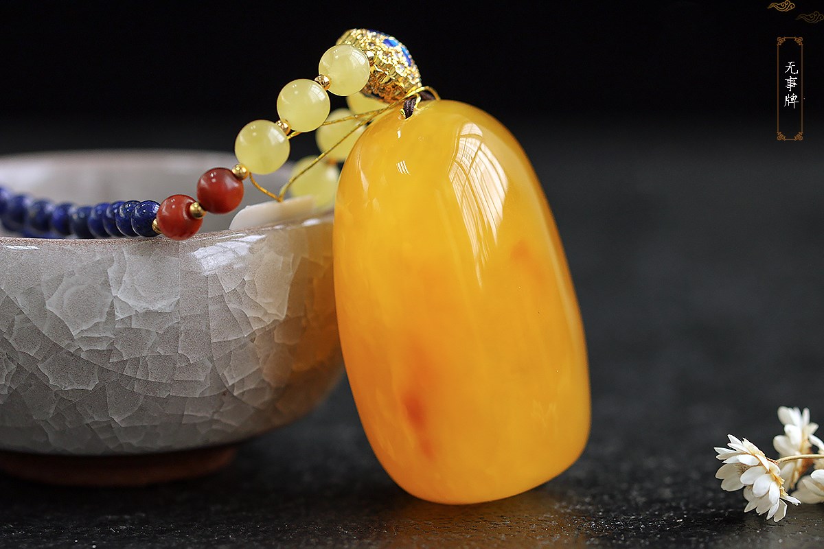 琥珀蜜蜡牌子怎么鉴定,如何鉴别湖畔琥珀蜜蜡的真假