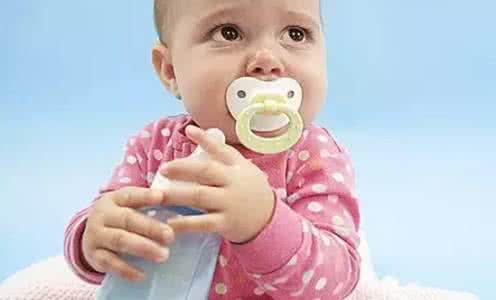 冲奶粉的奶量怎么算,怎么看宝宝喝的奶粉量刚合适