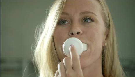 众筹排行榜：含着这个「奶嘴」，刷牙不用动手