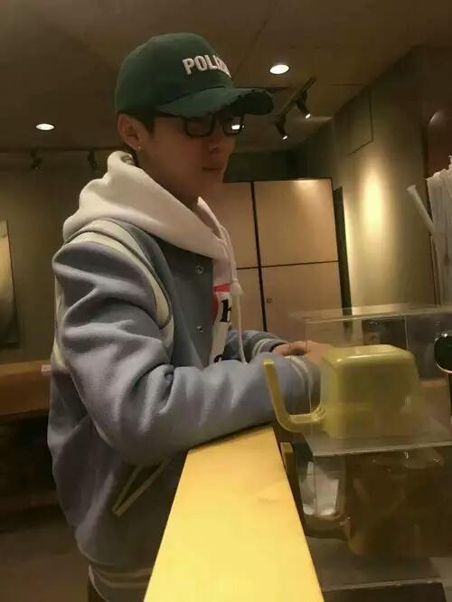 鹿晗被偶遇视频,鹿晗被偶遇