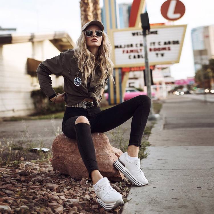 五种休闲运动鞋,最火十款运动鞋性价比最高