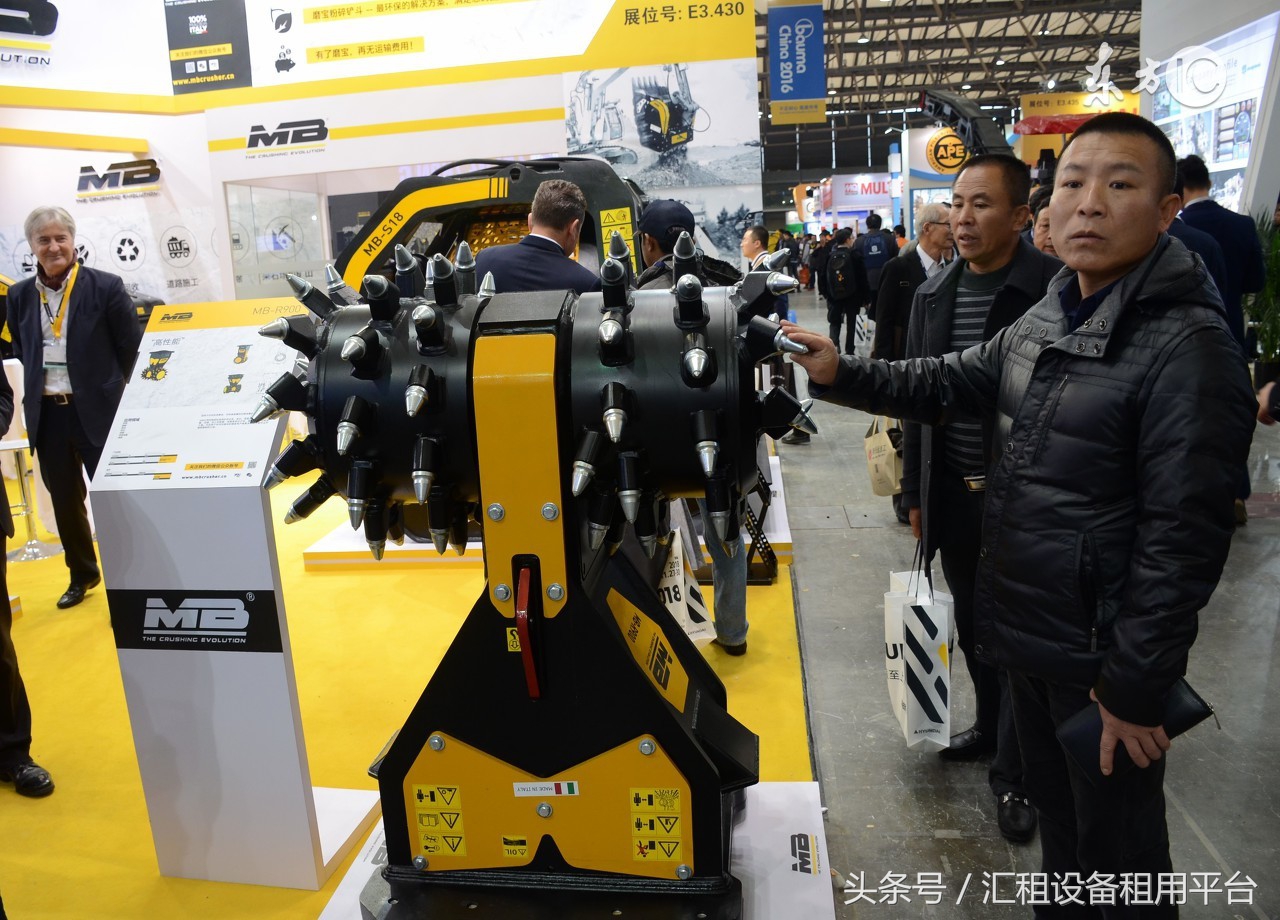 2022年挖机驾驶员工资排行榜,今年挖机司机工资多少钱