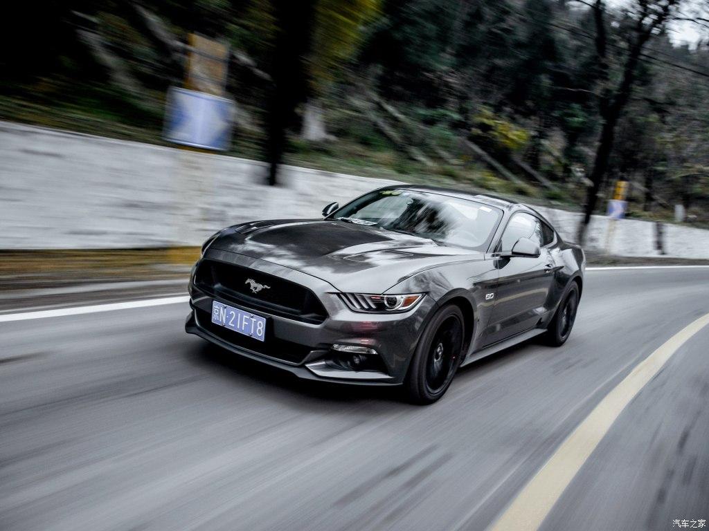 福特野马贬值,15款福特野马一年贬值多少钱