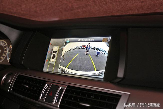 美来自于外在加内在,美来自于内心的纯净