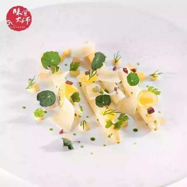 白芦笋季娇嫩可口，怎样才能吃到