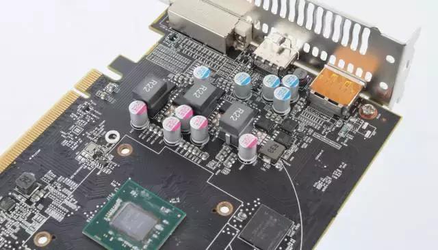 amdrx550相当于什么级的显卡,amdrx580显卡哪个牌子的好