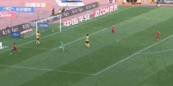 重庆力帆费尔南多过人集锦,球探费尔南多