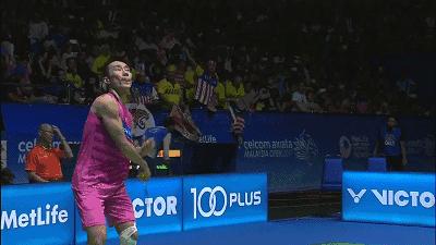 高远球一定要抬肘吗,高远球也要内旋发力么