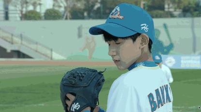 我们的少年时代薛之谦改词,我们的少年时代薛之谦唱演员