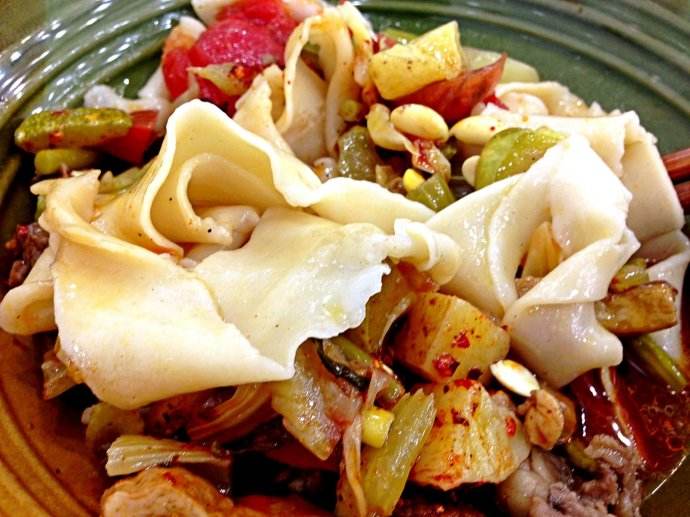 文化读书｜一首歌谣唱出的一个字，一个连字典里都查不到的字，它是笔画最多的字，你认识吗？