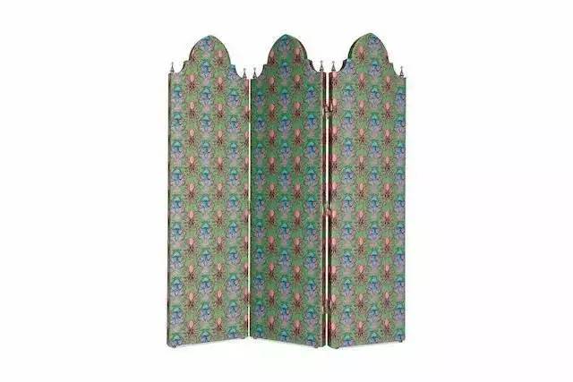 gucci创意插图,gucci要礼盒装还是礼袋装