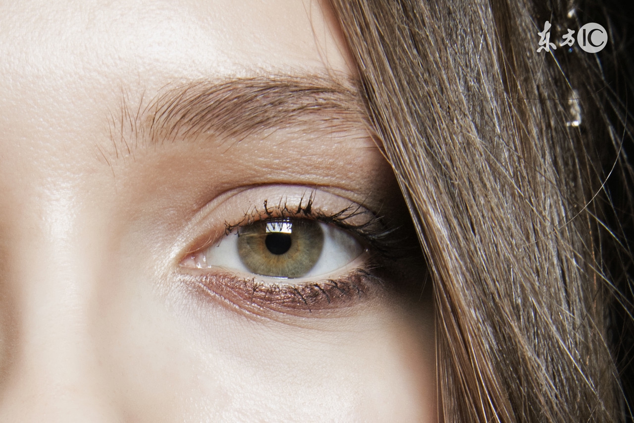 如何正确上定妆粉,定妆粉怎么正确使用