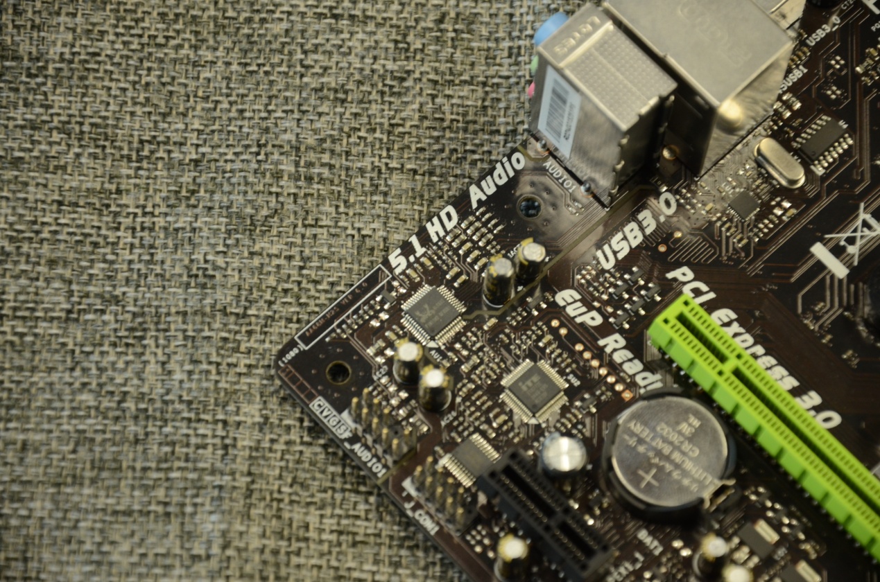 千元级真四核平台!磐正AA68装机秀!