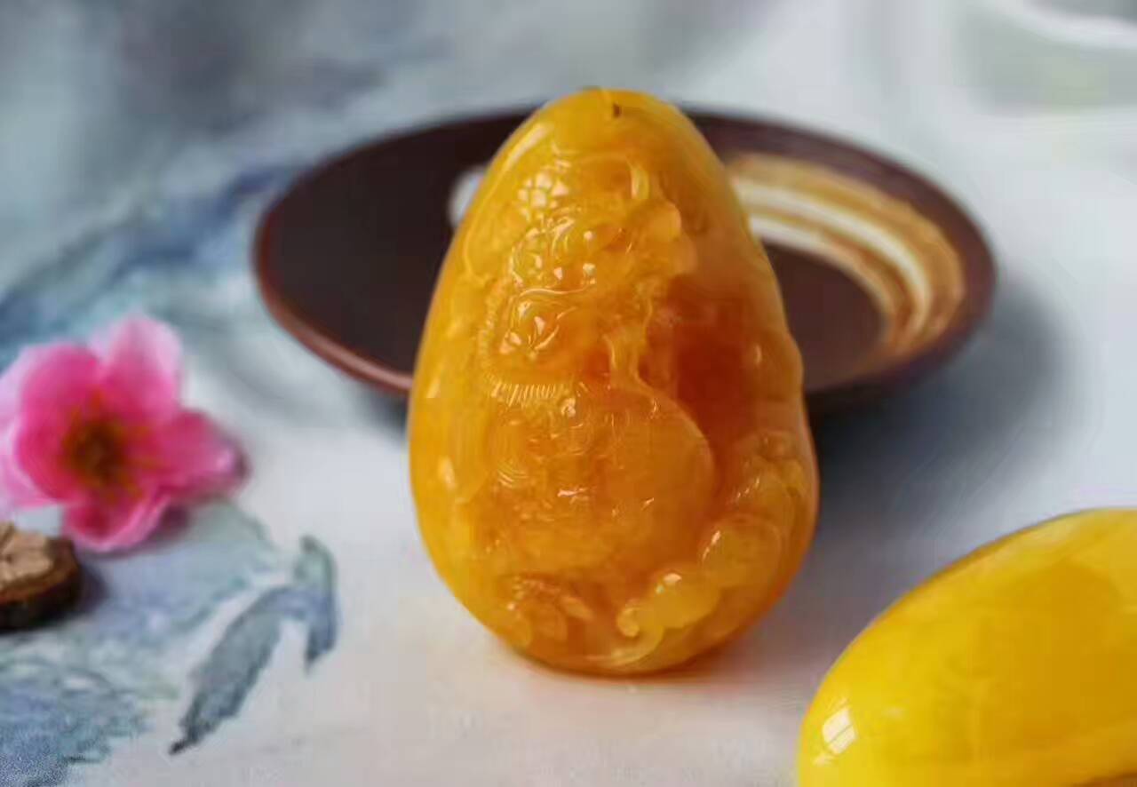 酸洗蜜蜡琥珀的鉴别方法,怎样鉴别琥珀蜜蜡真假简单的办法