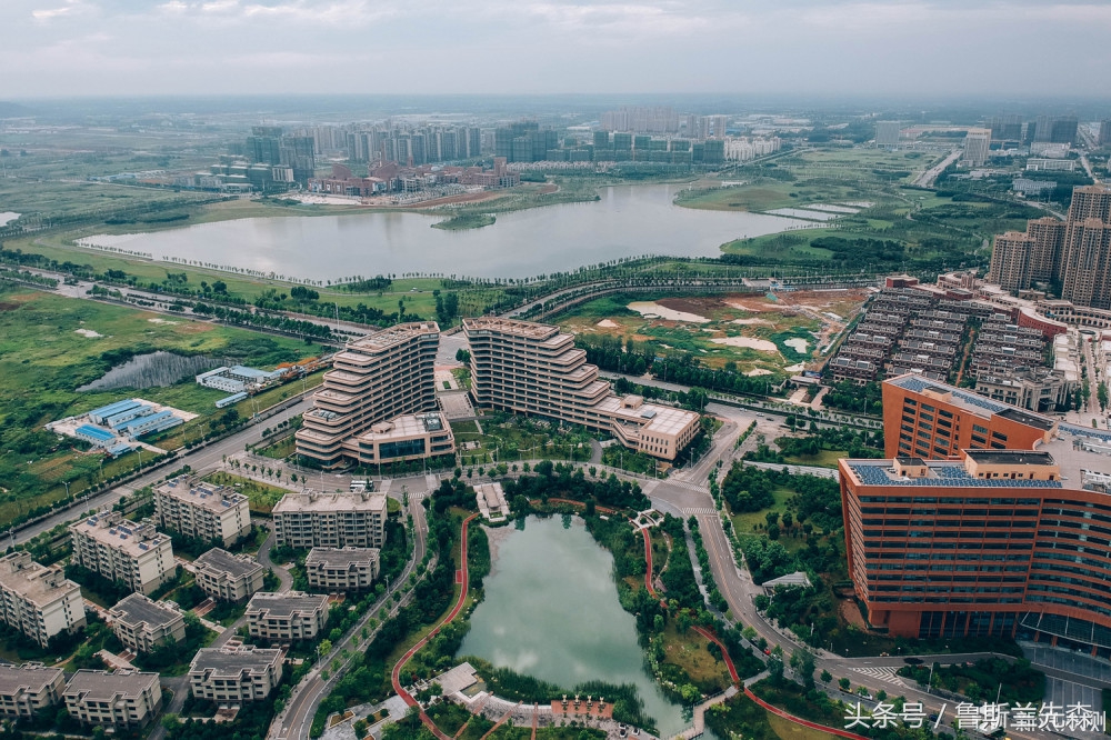 大疆精灵航拍机,大疆晓对比大疆精灵3