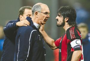 足坛8号球衣代表人物,盘点身穿10号球衣的球员照片