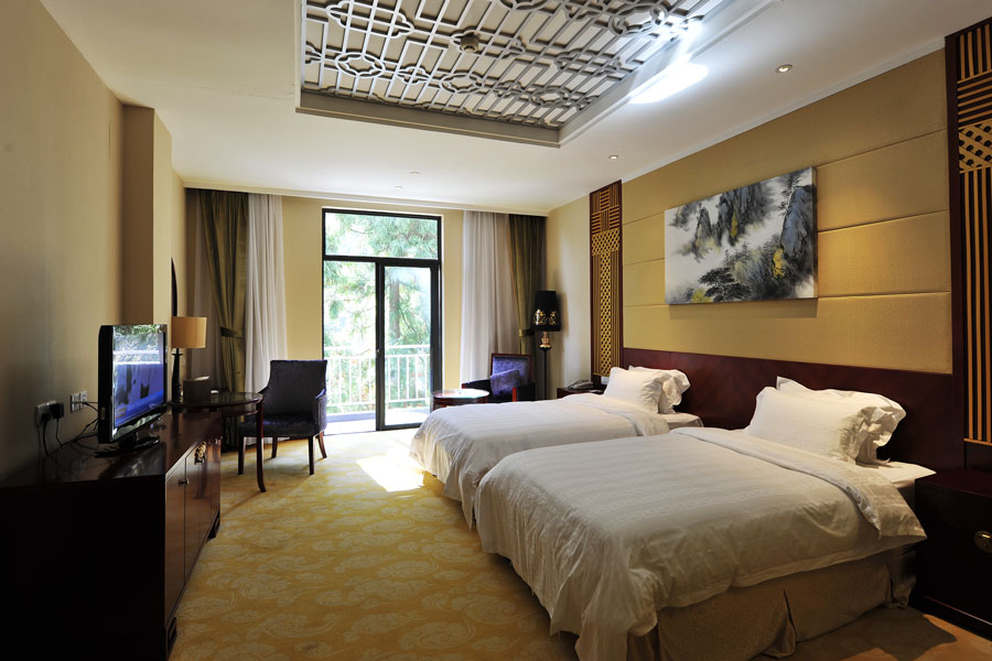 黄山温泉度假酒店泡温泉推荐,黄山脚下温泉旅游攻略