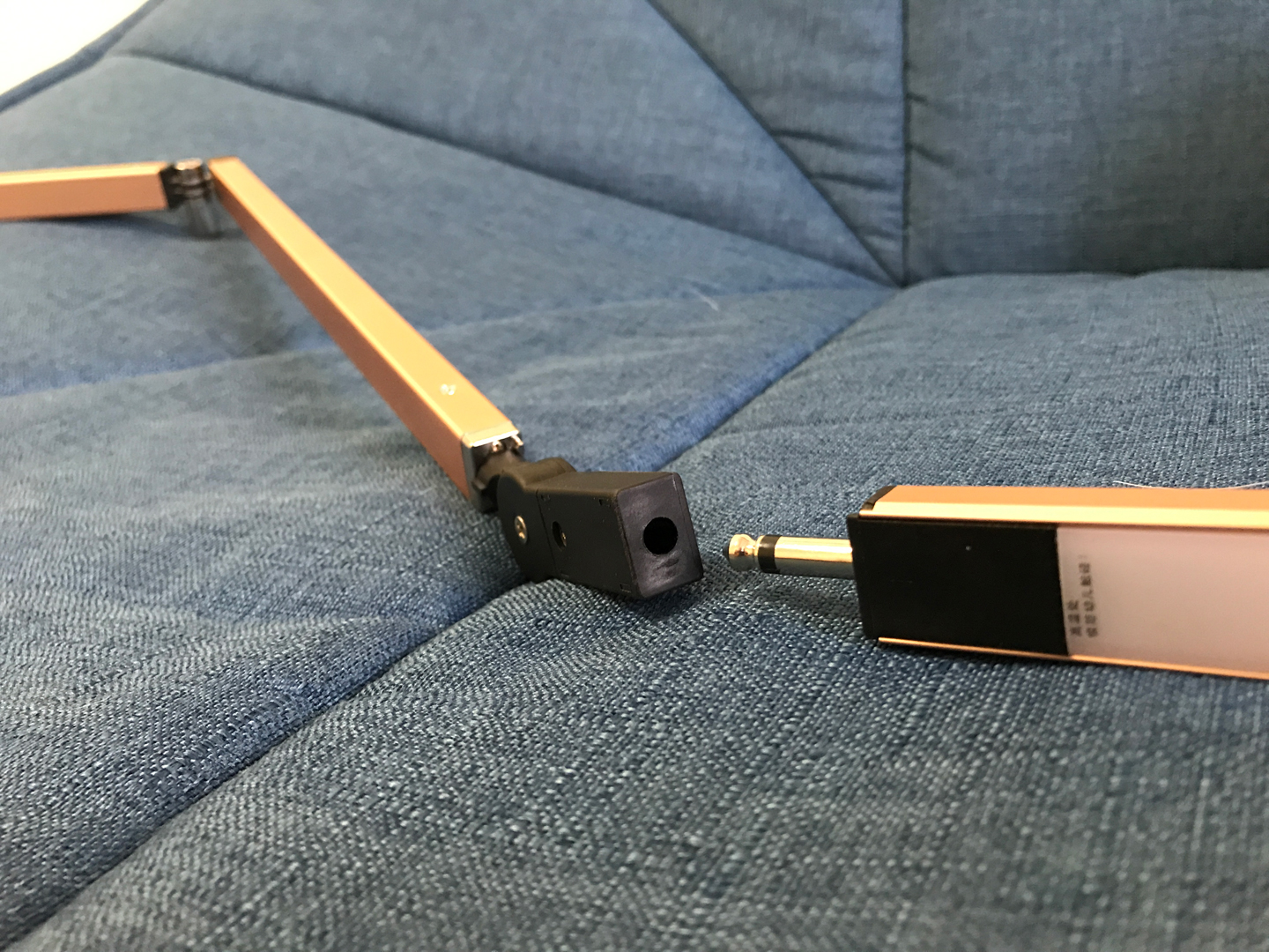 led智能台灯的使用方法,可调光led台灯使用方法