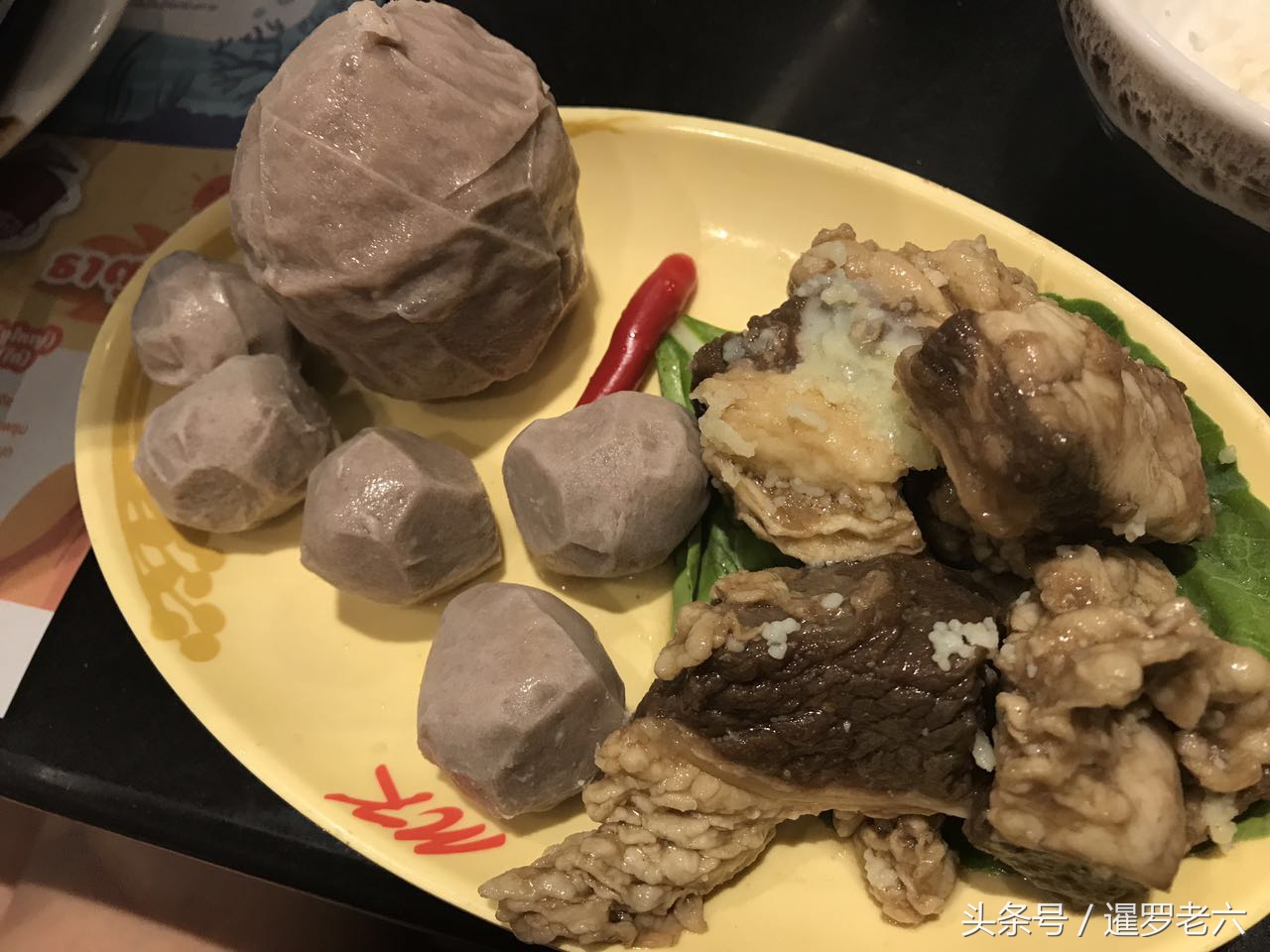 泰国100元小火锅,来到泰国一定要品尝泰式火锅