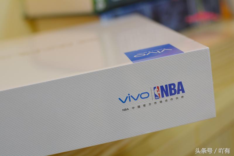 vivox9s和vivox9splus哪个好,vivox9s和plus有什么区别