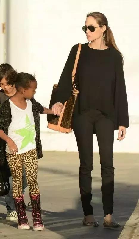 lv邮差包经典款式,lv最值得购买的款式