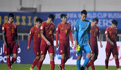 男孩儿因输球痛哭，让我们重拾对中国足球的信心