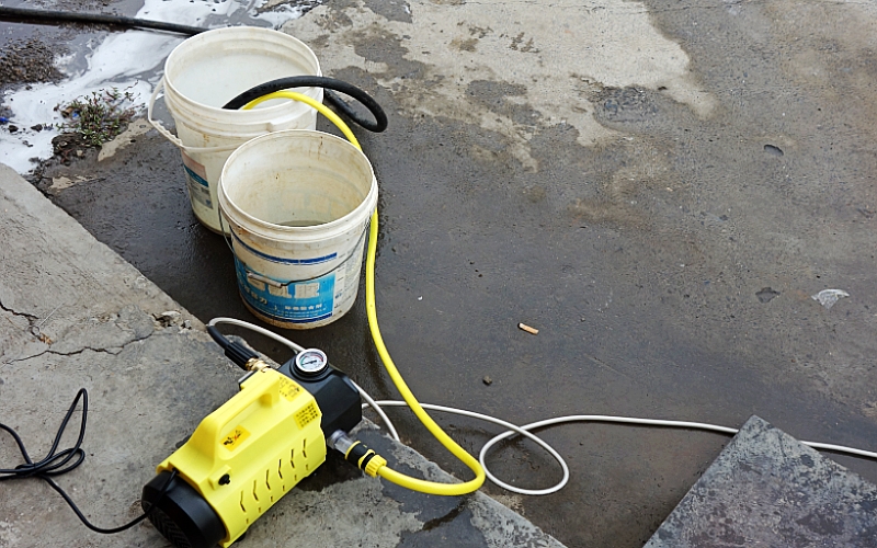 洗车干净不伤车漆从此告别洗车店,洗车不再烦恼