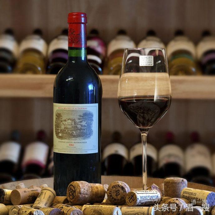 鉴别葡萄酒的三个方法,法国拉菲葡萄酒