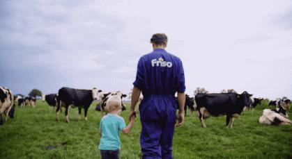 各国争抢全球黄金奶源带，网友评论：别争了，都在天猫国际呢！