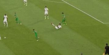 球探报告肯尼迪钱德勒,巴顿个人能力爆发远射破门