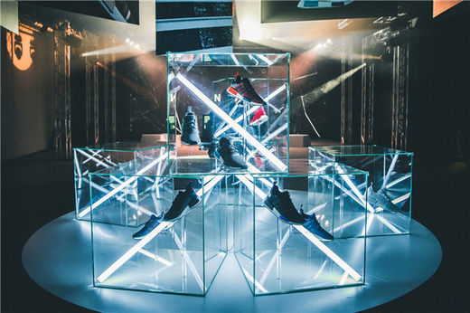 adidasflagship探店,adidasnmd红