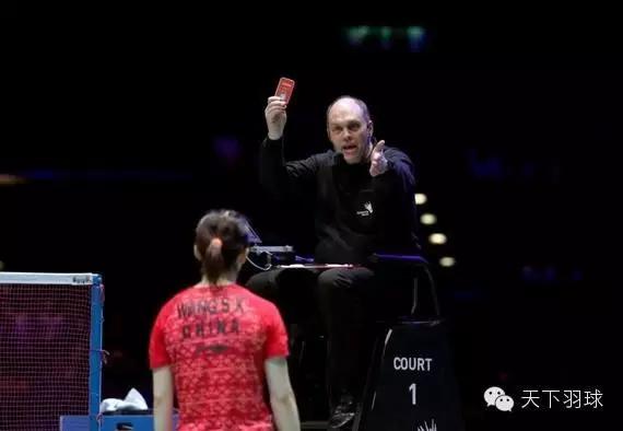 击剑比赛黄红黑牌,羽毛球中黄红黑牌的使用规则