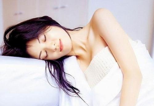 流产后多久来月经算正常,流产后来几次月经可以怀孕啊