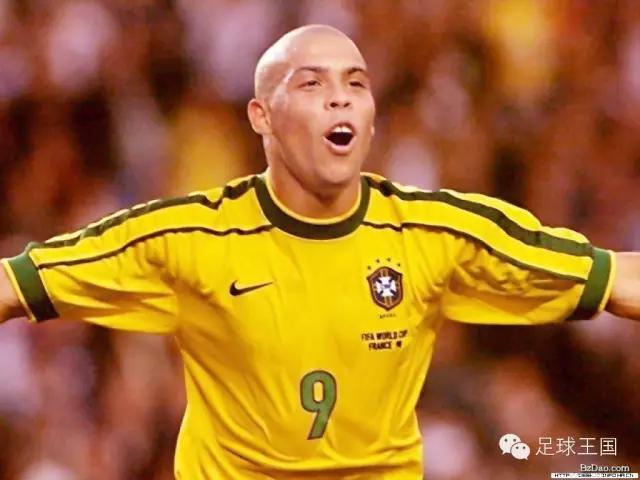 大罗突破铁桶桶阵进球,大罗进球集锦10佳