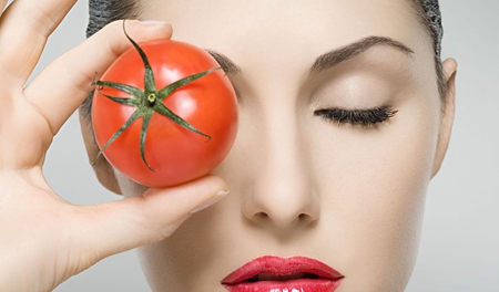 眼皮上长了一颗脂肪粒怎么去除,长在眼皮上的脂肪粒怎么去除