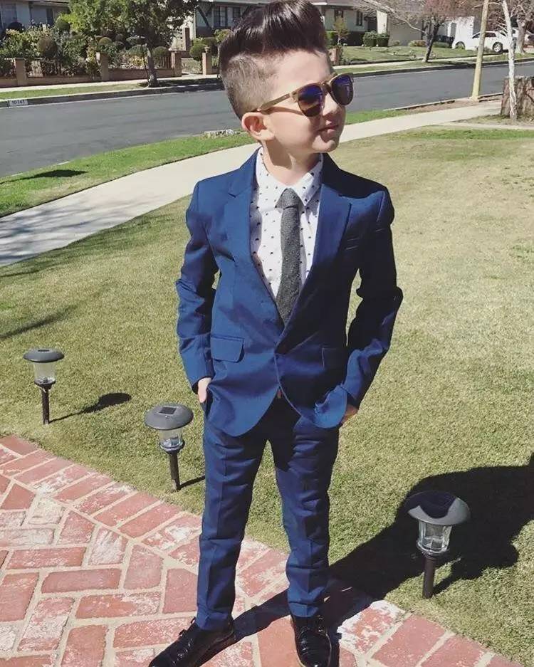 ins楂樿灏忓绌挎惌,ins娼祦鍎跨绌挎惌