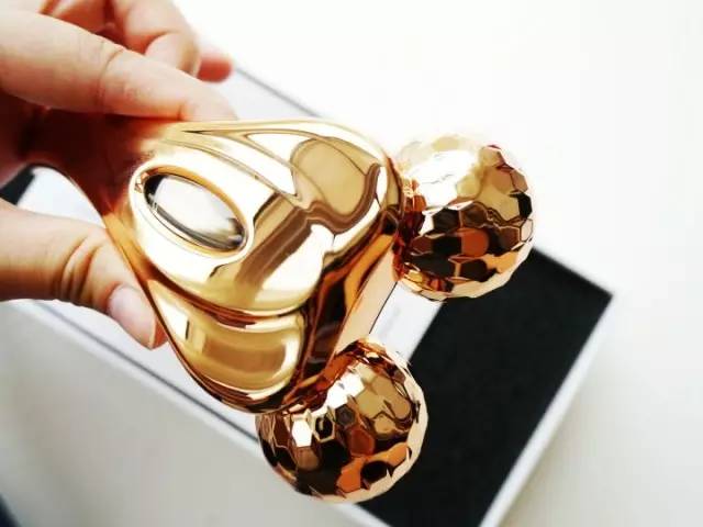 什么牌子美容仪平价好用,平价美容仪与贵价美容仪区别