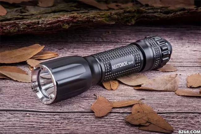 目前最好的强光手电评测,摄影强光手电推荐