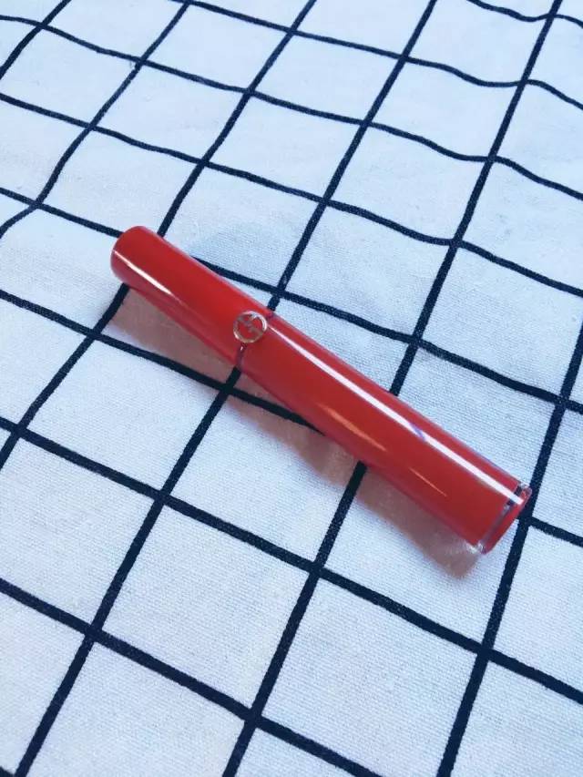 夏日必备元气口红,夏日必备的口红