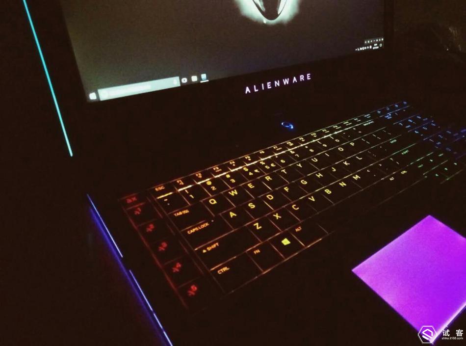 alienware17r4缺点,alienware17r4有多大
