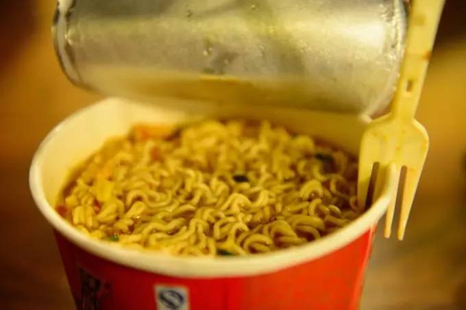 监狱民警的感人故事,微故事警察