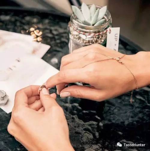 爱Jewelry｜投行韩妹跨界打造英国小众首饰