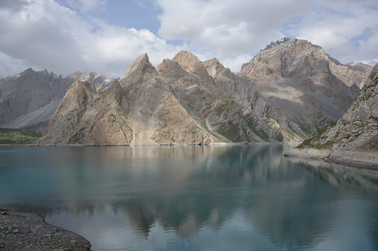 行者无疆-6月乌孙，漂洋过海为圣湖，翻山越岭因初心