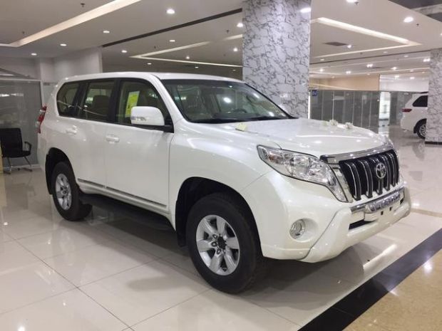 丰田霸道平行进口车2700,丰田霸道2700顶配天津港