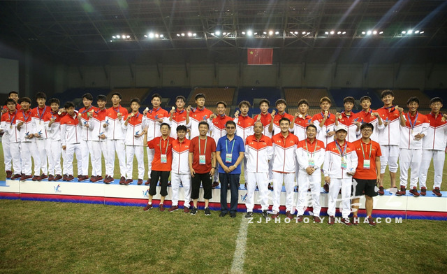 第14届全运会男足u20直播,17年全运会u18男足上海队