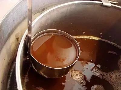 炎炎夏日就该来杯酸梅汤,夏天就是要喝一杯酸梅汤清爽解腻