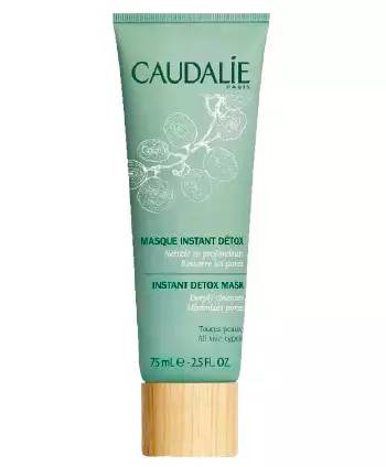 59岁的关之琳不化妆样子老了没有 (最美十三姨关之琳美人迟暮了吗)